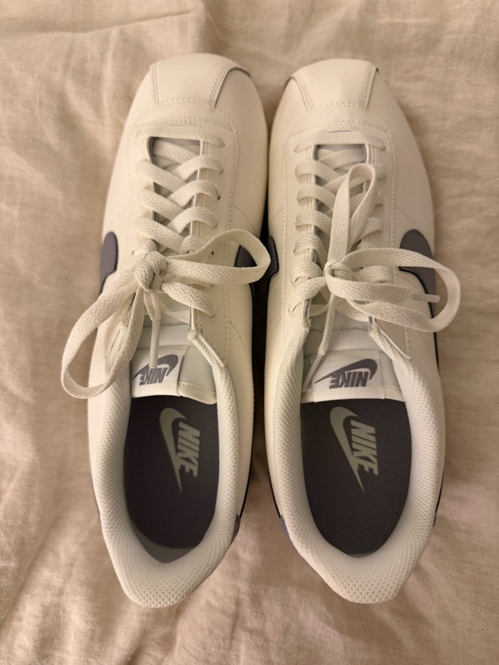 Nike Cortez Sneakers - Picture 2 of 10